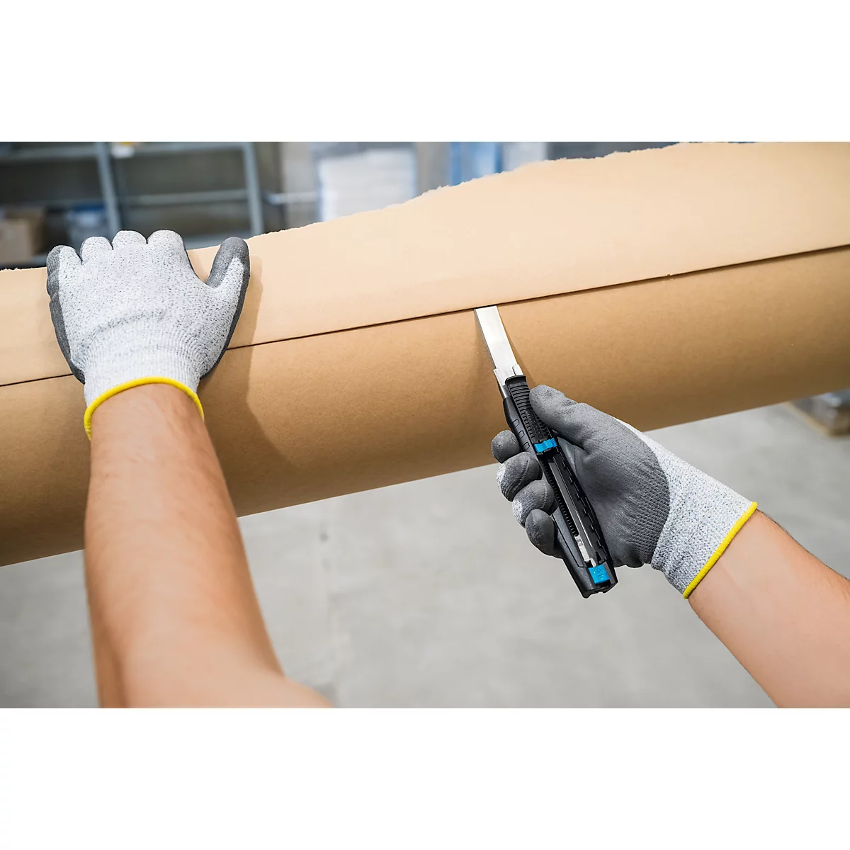 Martor Secubase 383 veiligheidsmes, ergonomisch, instelbare snijdiepte, automatisch terugtrekkend mes, L 170,5 x B 25 x H 34 mm, staal/GRP, zwart