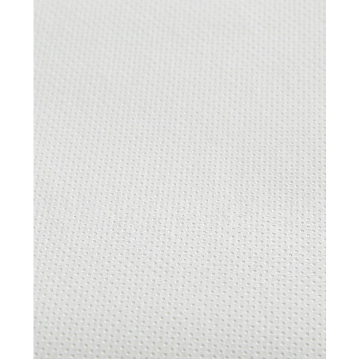 Nahaufnahme einer weißen Textur mit kleinen, gleichmäßig verteilten Punkten. Der Stoff hat eine leicht unebene Oberfläche.