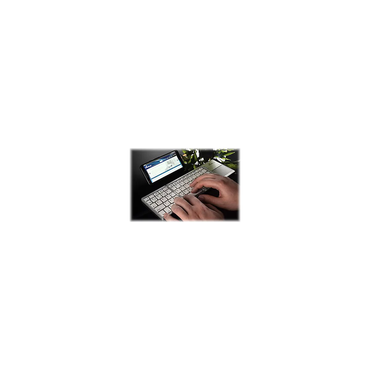 MediaRange MROS133 - Tastatur - klappbar - mit Touchpad - kabellos - Bluetooth 3.0