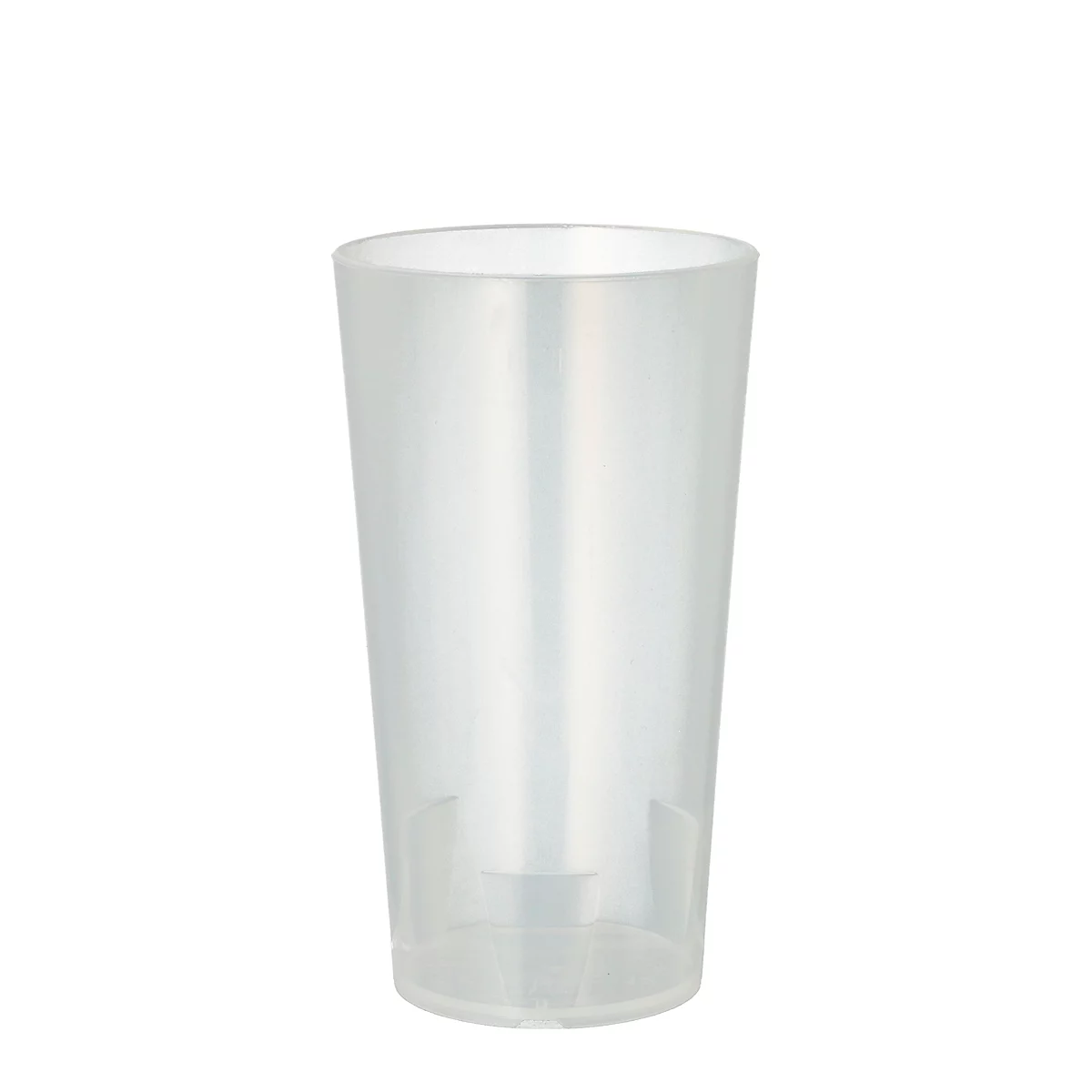 Transparenter, hoher Trinkbecher aus Kunststoff, konisch zulaufend. 