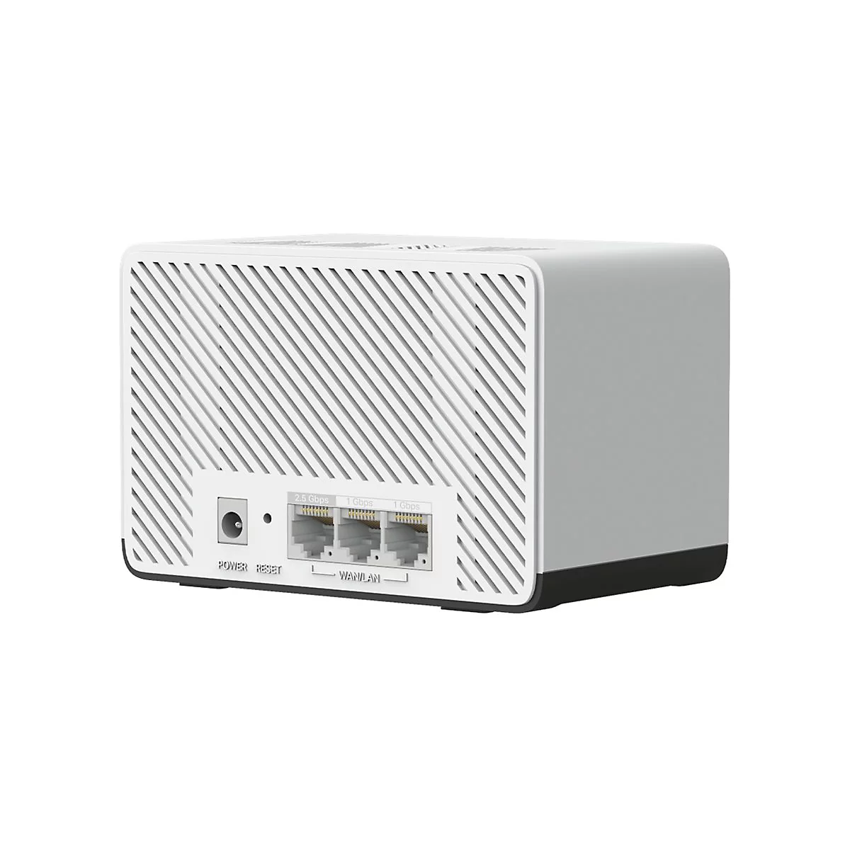Rückseite eines weißen WLAN-Routers mit Stromanschluss, Reset-Taste und drei Ethernet-Ports.