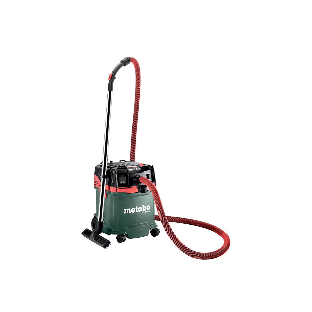 Ein grüner Industriesauger mit rotem Schlauch und Griff auf weißem Hintergrund. Der Sauger hat Räder und einen schwarzen Saugkopf.