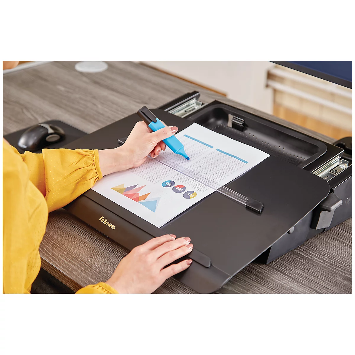 Metalen documenthouder en bureauonderlegger Fellowes Hana™, met accessoirelade, in hoogte en hoek verstelbaar, zwart