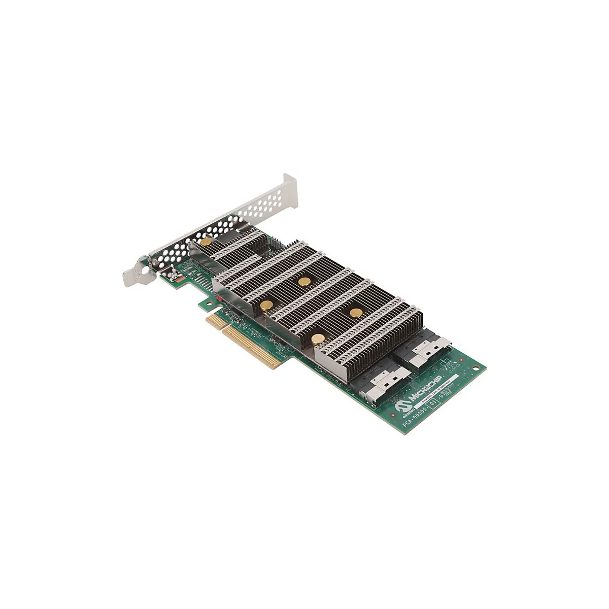 Eine grüne Microchip RAID-Controller-Karte mit silbernen Kühlkörpern auf weißem Hintergrund.