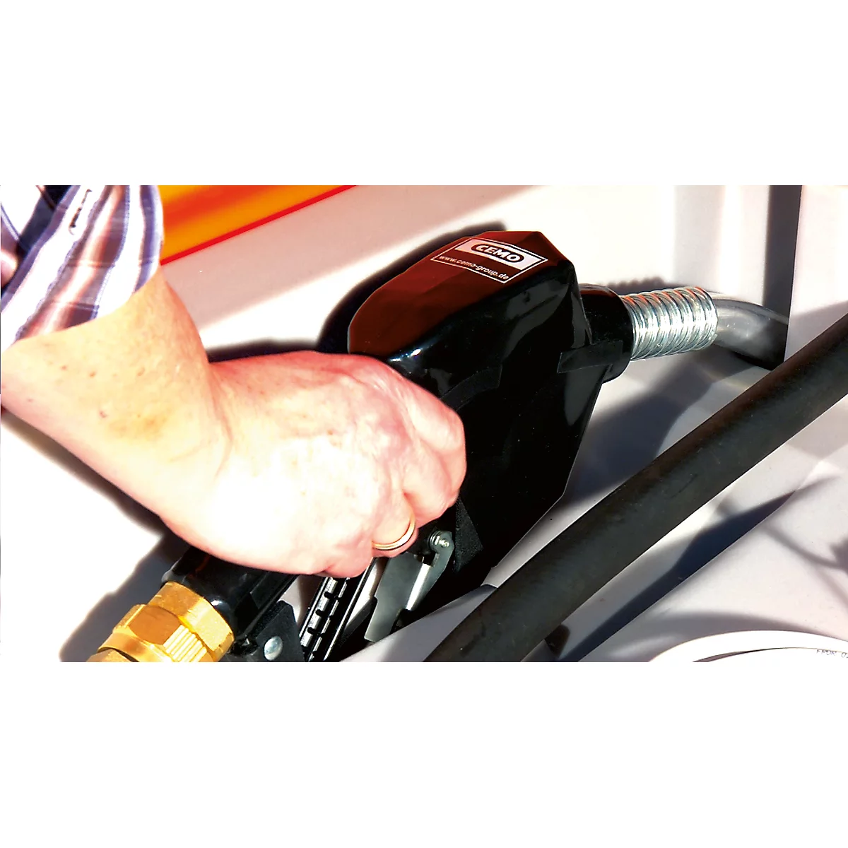 Mobiel vulstation CEMO elektrische pomp, 200 l, 12 V, 40 l/min, automatische sproeier, scharnierend deksel, B 80 x D 62 H 61 mm