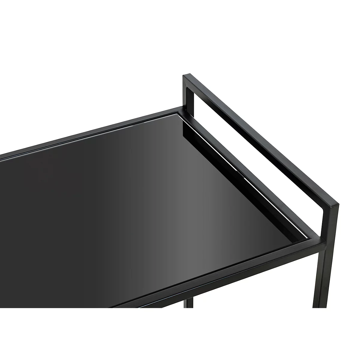 Nahaufnahme eines schwarzen Servierwagens mit Glasplatte und Metallrahmen.
