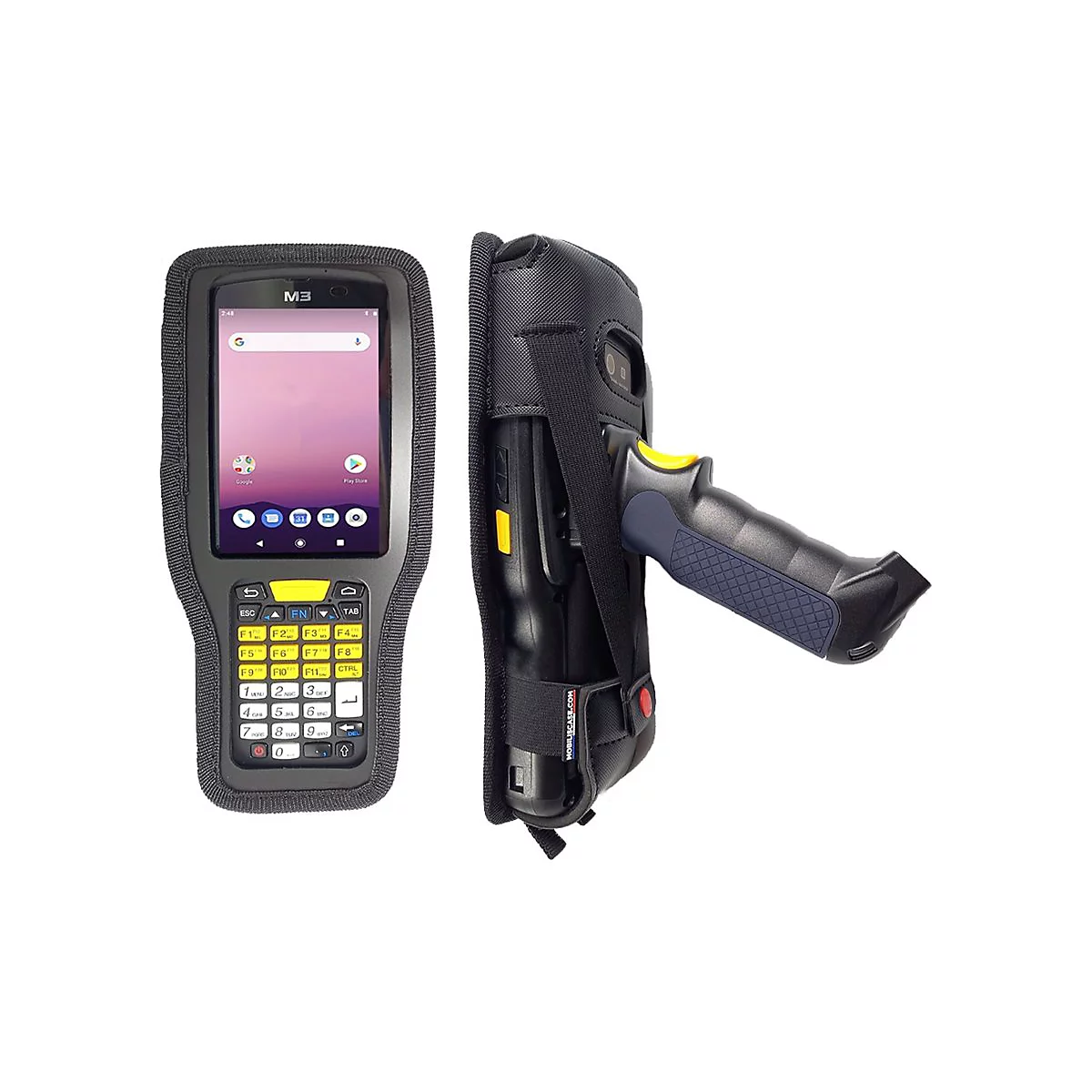 Ein schwarzes Handheld-Gerät mit Bildschirm und Tasten, in einer Hülle mit Griff. Der Bildschirm zeigt eine Google-Suchleiste.