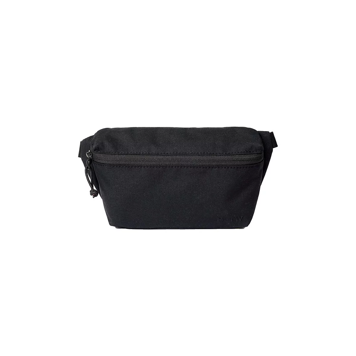 Schwarze Gürteltasche aus Stoff mit Reißverschluss vor neutralem Hintergrund.