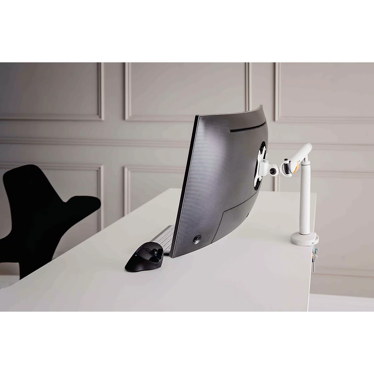 Monitorarm BakkerElkhuizen BE Flexibel, voor 1 monitor, tot 10 kg, draaibaar, kantelbaar en zwenkbaar, klembreedte 80 mm, VESA-compatibel, ergonomisch, in hoogte verstelbaar van 170 tot 582 mm, lichtgrijs/wit