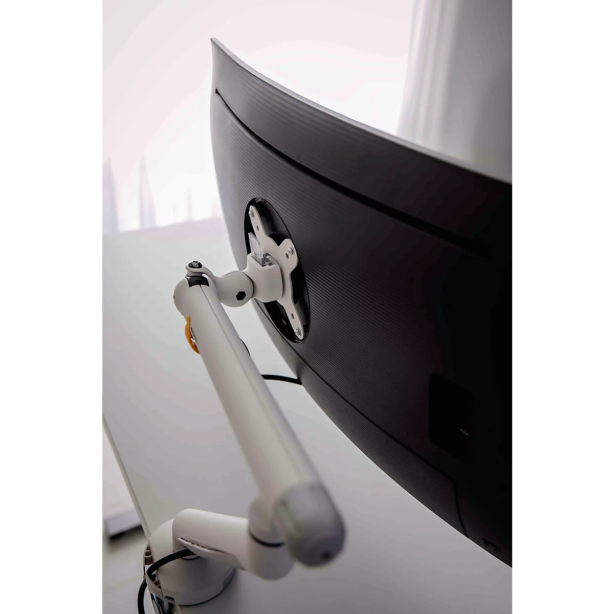 Monitorarm BakkerElkhuizen BE Flexibel, voor 1 monitor, tot 10 kg, draaibaar, kantelbaar en zwenkbaar, klembreedte 80 mm, VESA-compatibel, ergonomisch, in hoogte verstelbaar van 170 tot 582 mm, lichtgrijs/wit
