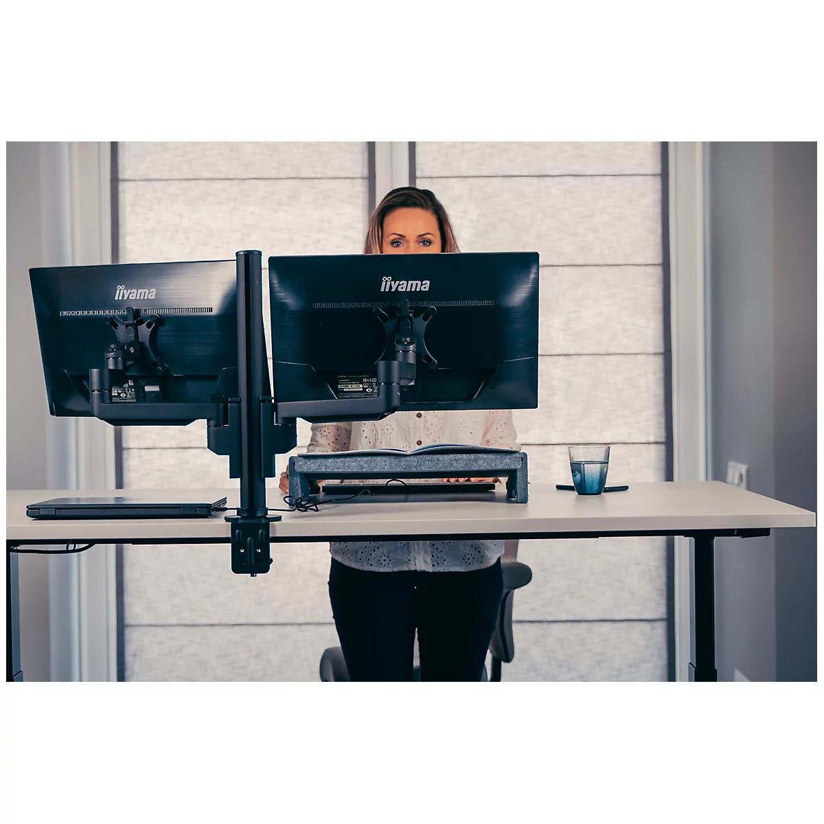 Monitorarm BakkerElkhuizen Filex Galaxy Modular Dual, voor 2 beeldschermen tot 12 kg, in hoogte &amp; diepte verstelbaar, draaibaar &amp; kantelbaar, met tafelklem, zwart