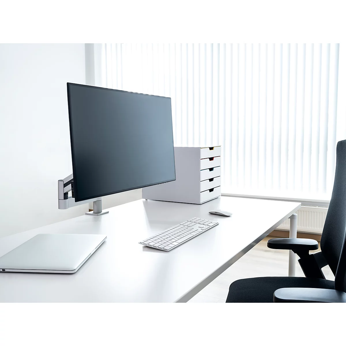 Monitorarm Durable, voor 1 display 21-27', VESA, draaibaar en kantelbaar, in hoogte verstelbaar, met bureauklem