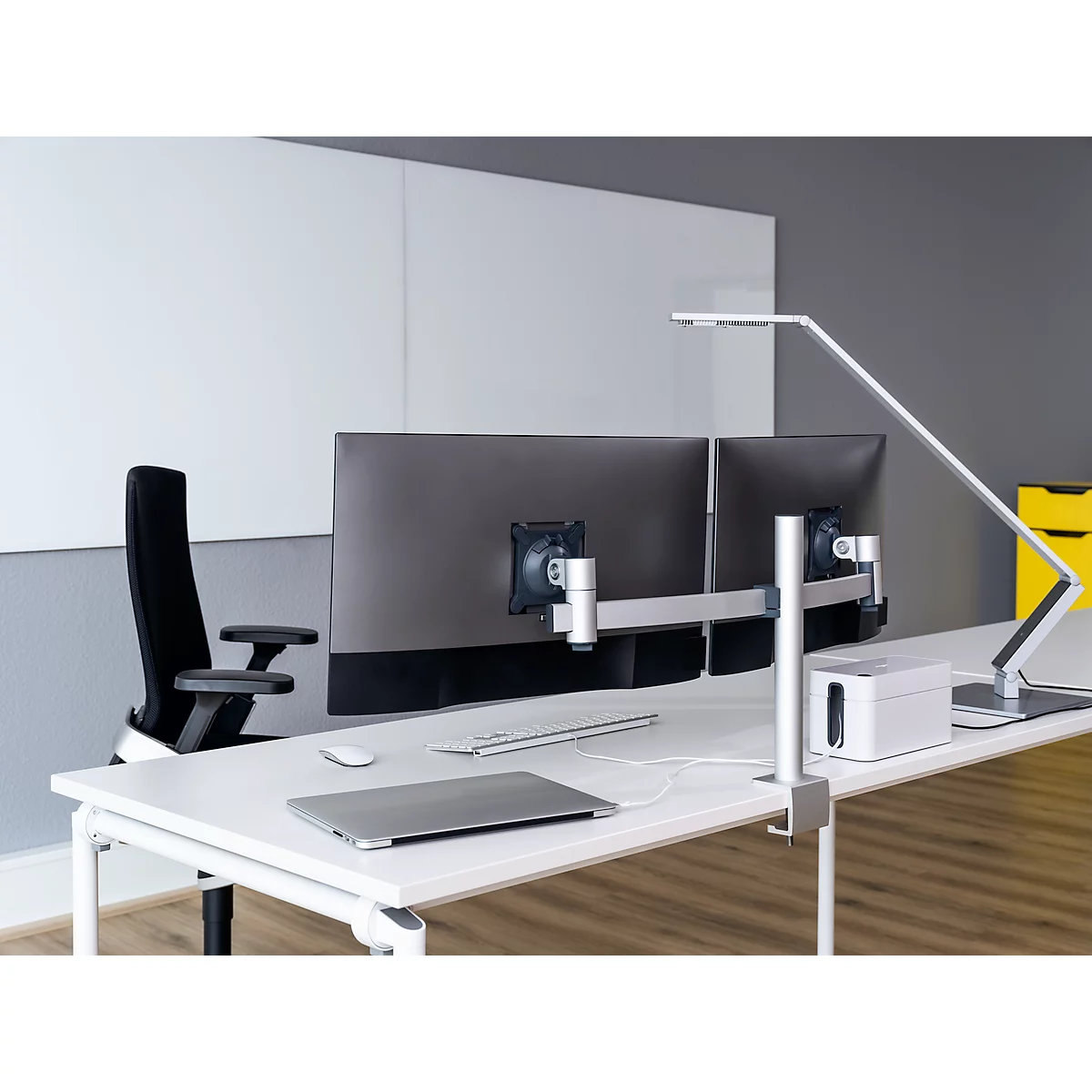 Monitorarm Duurzaam, voor 2 displays 21-27", VESA, draaibaar en kantelbaar, in hoogte verstelbaar, met bureauklem