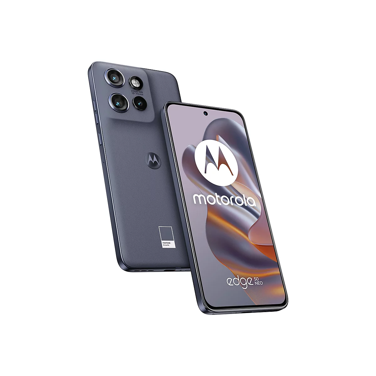 Zwei graue Motorola Edge 50 Neo Smartphones vor weißem Hintergrund. Eines zeigt das Display mit Motorola-Logo, das andere die Rückseite mit Kamera und Pantone-Farbe.