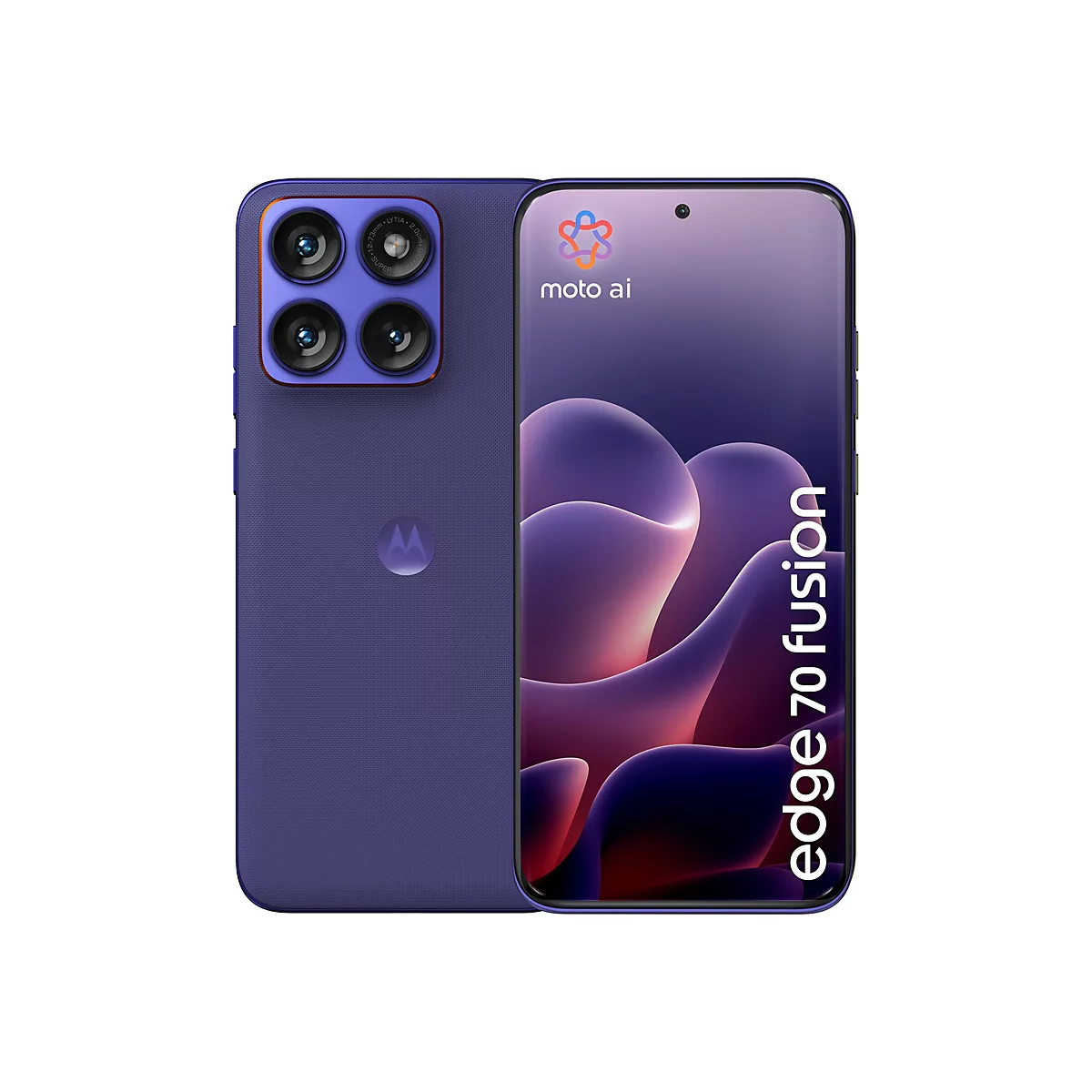 Blaues Smartphone Motorola Edge 70 Fusion. Auf dem Display: Moto AI, wellenförmige Muster. Vier Kameralinsen.