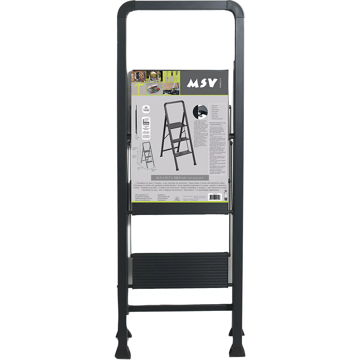 Escalier gris avec marches et rampe. Autocollant avec informations sur le produit.