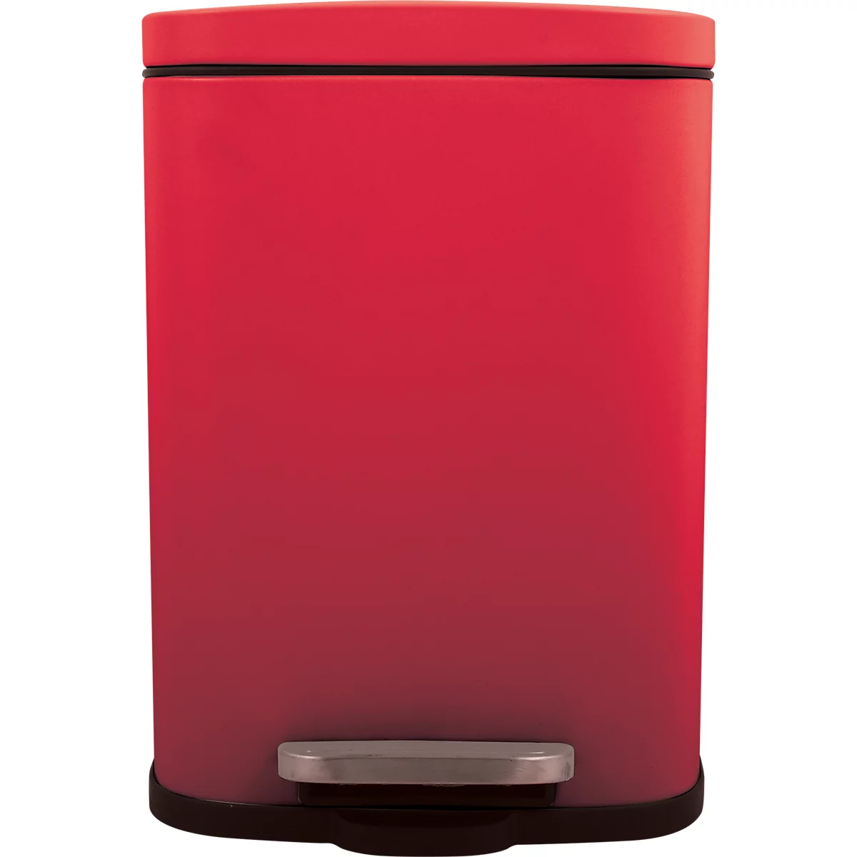 Poubelle rouge avec couvercle et pédale. Le couvercle est légèrement arrondi et possède un bord noir. Sur fond blanc.