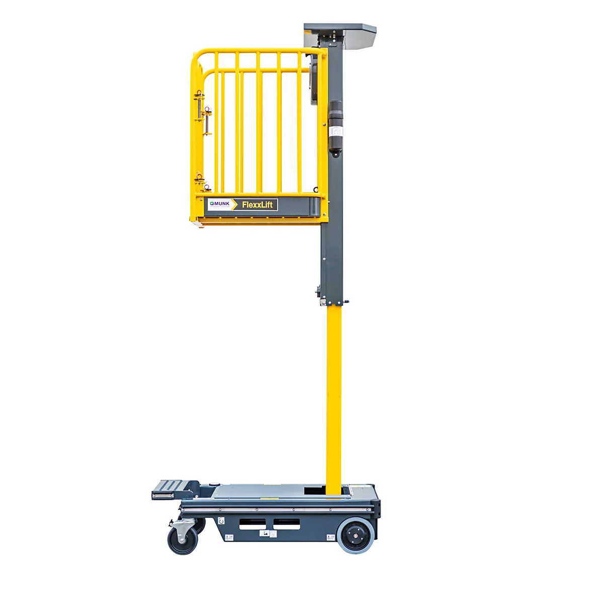 Ascenseur Flexlift jaune avec cadre et plate-forme gris, sur fond blanc.