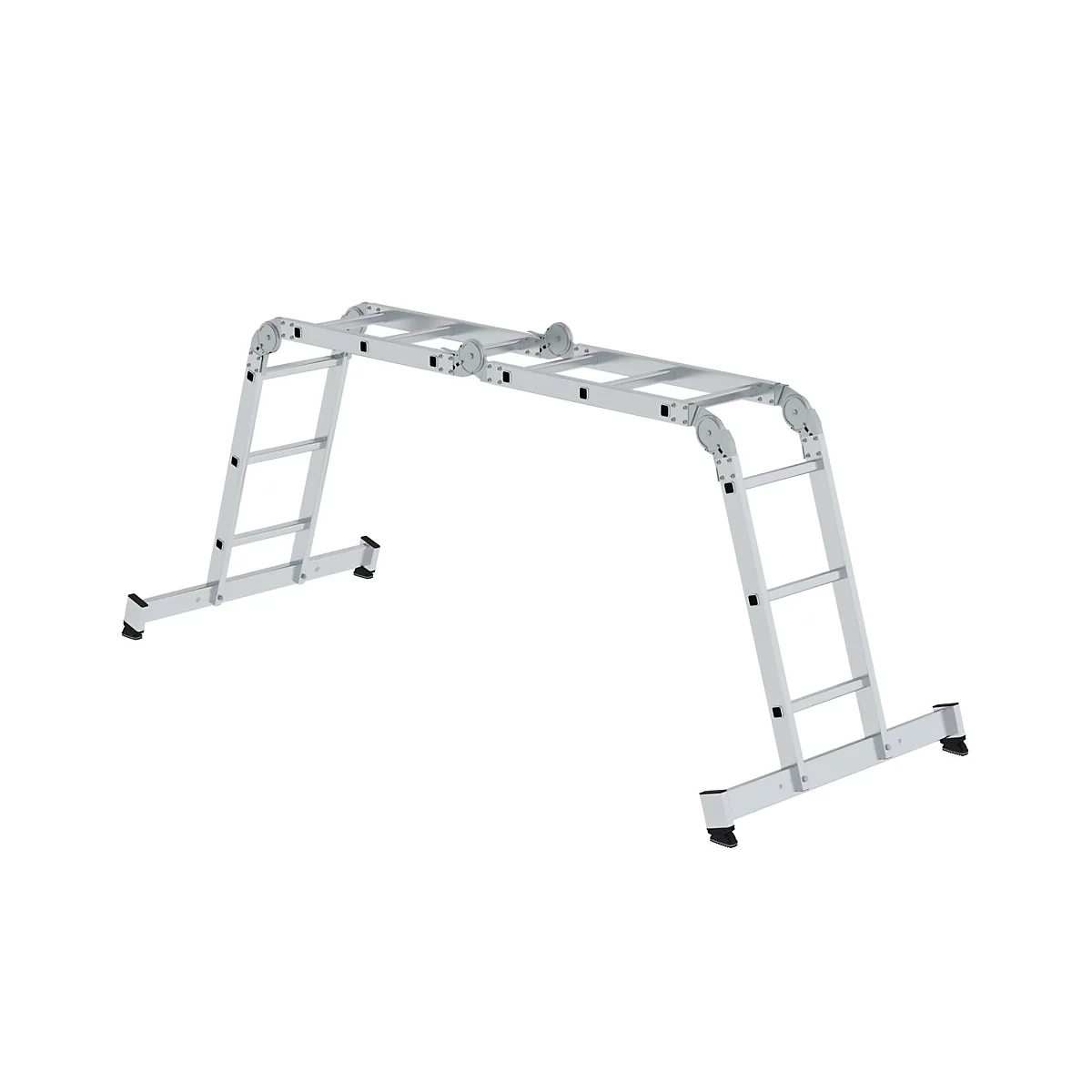 Een veelzijdige zilverkleurige multifunctionele ladder in A-vorm, met wielen en treden. Hij staat tegen een witte achtergrond.