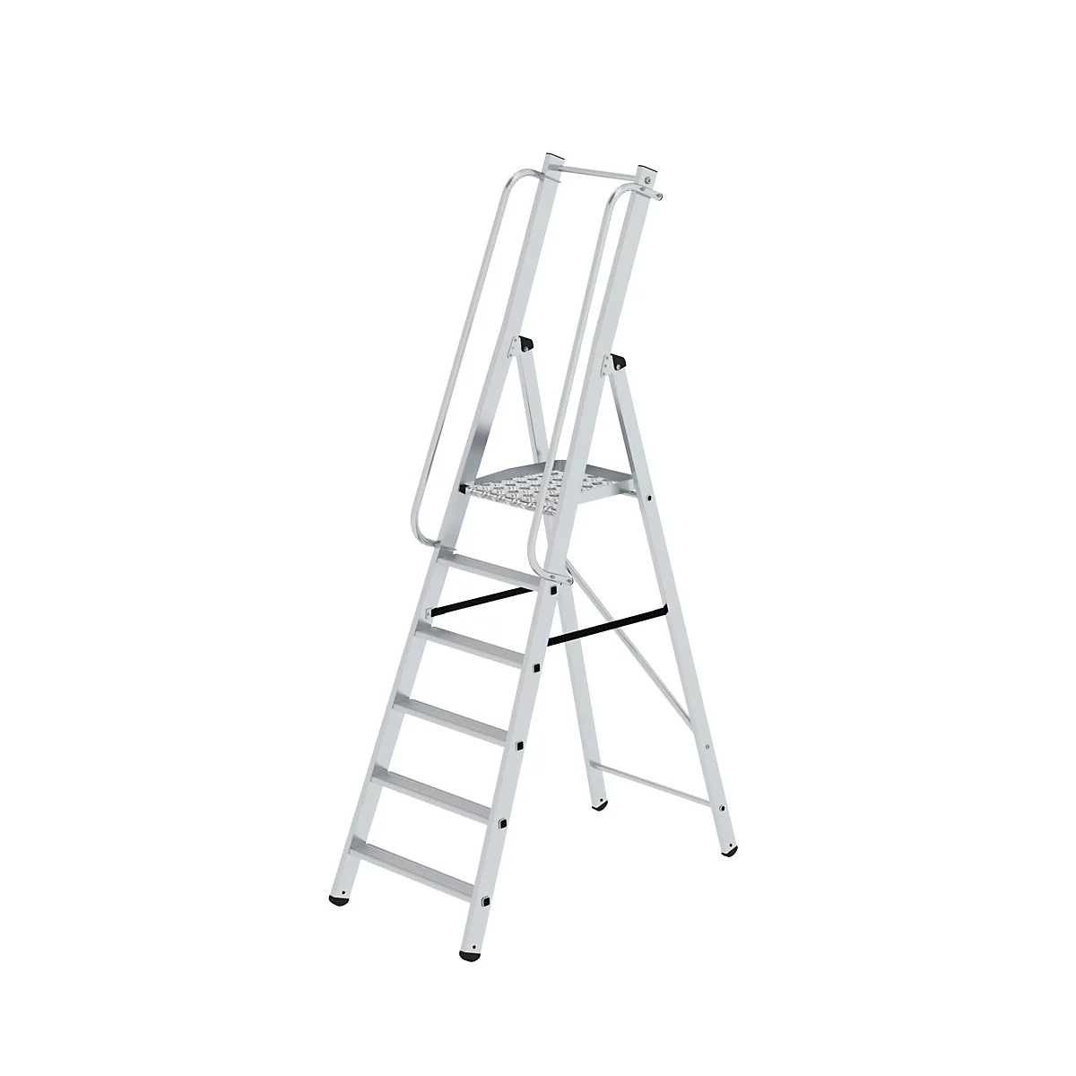 Een zilverkleurige trap met een platform, op een witte achtergrond.