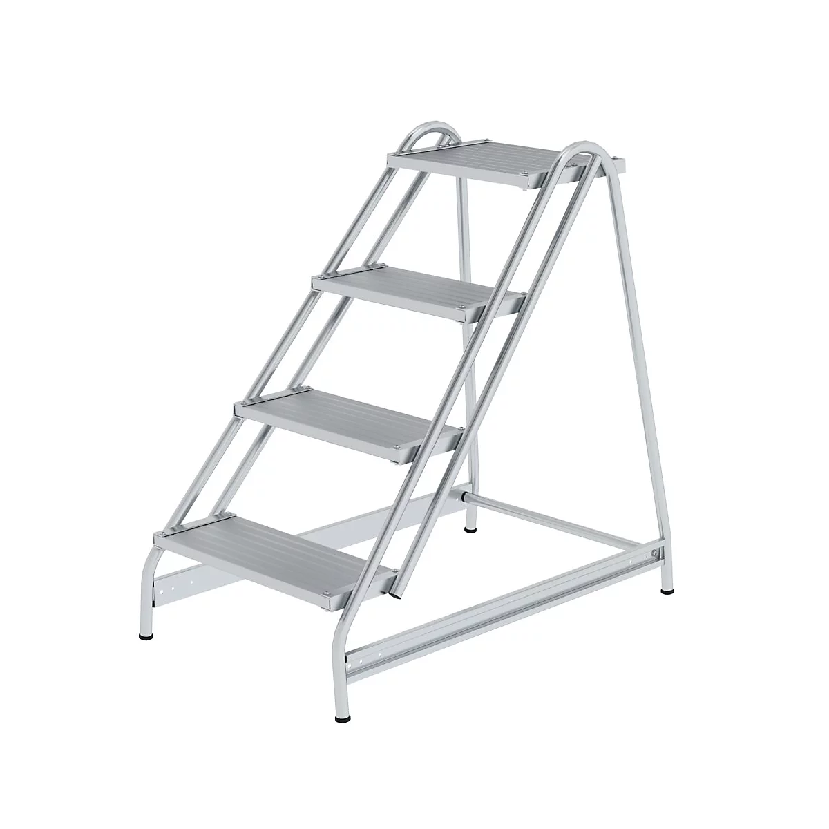 Zilveren trap met vier treden, metalen constructie, tegen een witte achtergrond.