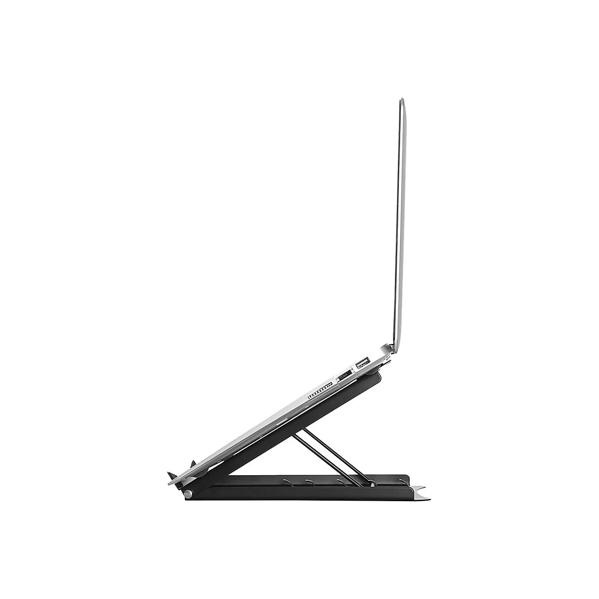 Laptop auf einem schwarzen StÃ¤nder, von der Seite gesehen, vor weiÃŸem Hintergrund.