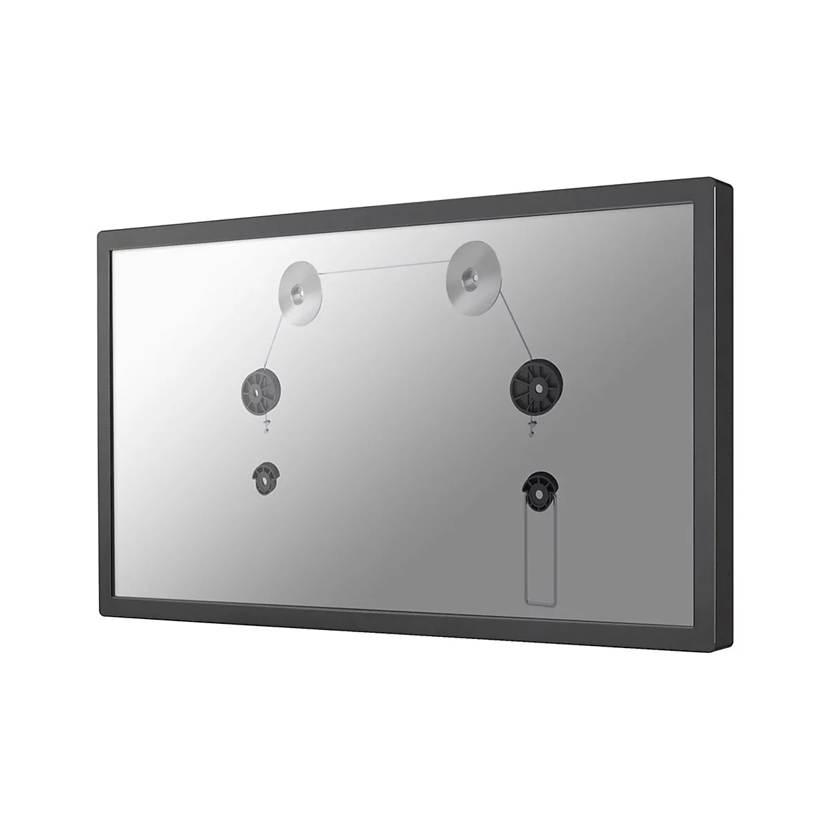 Flachbildschirm mit rückseitigen VESA-Montagepunkten, Rollen und einem Metallbügel vor hellem Hintergrund.