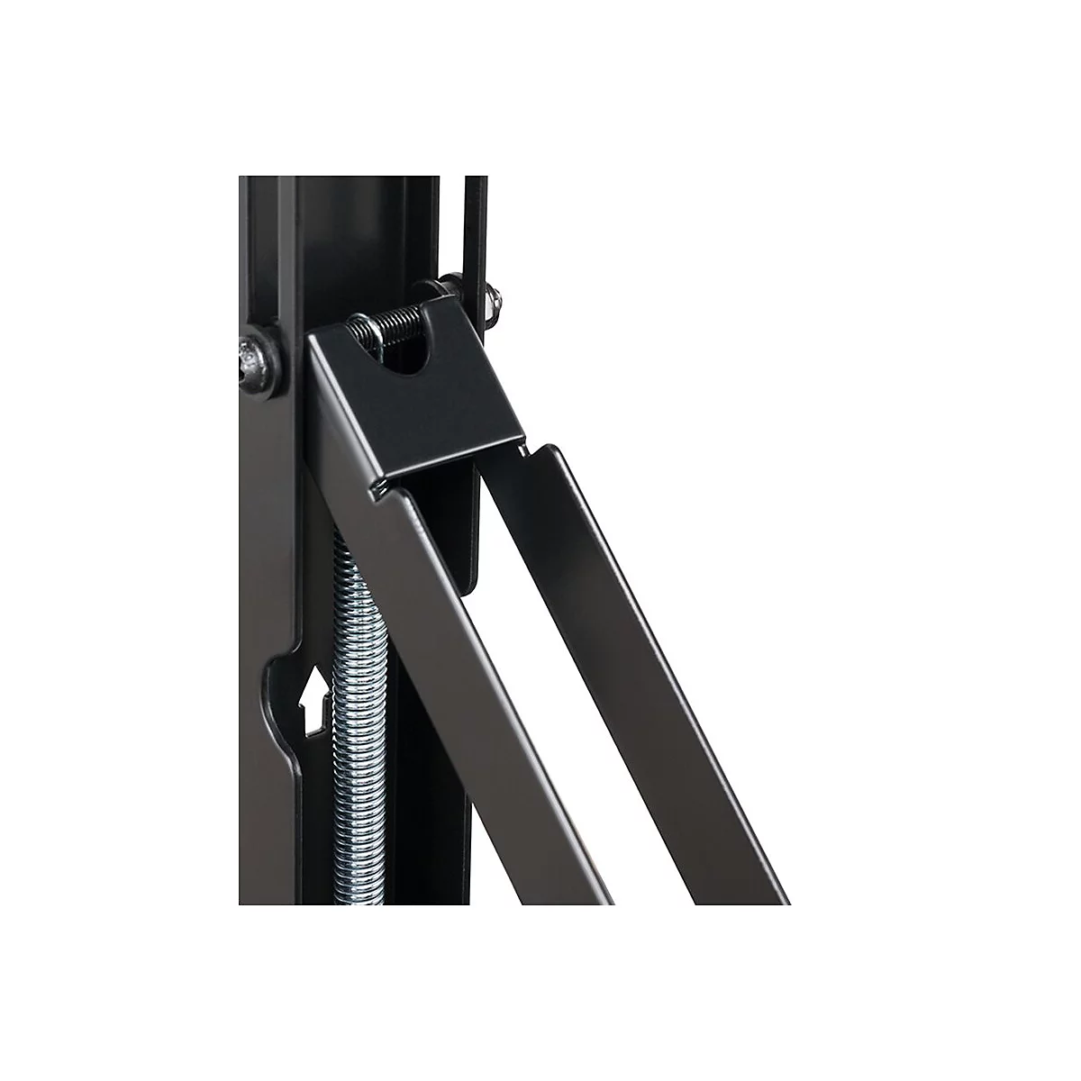 Nahaufnahme einer schwarzen Metallhalterung mit Feder und Schraubverbindungen vor weißem Hintergrund.