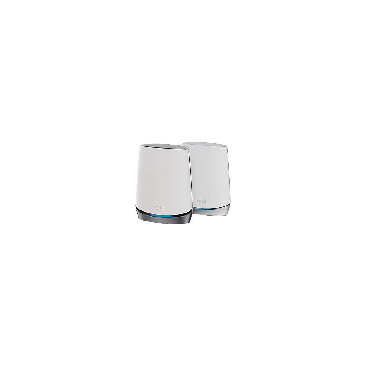 Zwei weiße Netgear Orbi WLAN-Router mit blauem Lichtstreifen am Fuß vor weißem Hintergrund.