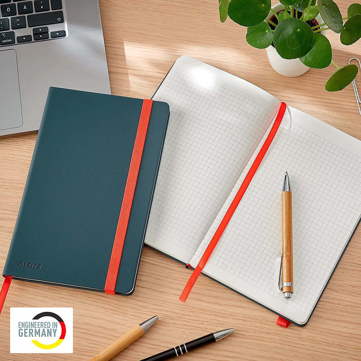 Notitieboek Leitz Cosy, DIN A5, ruitvormig, 100 g/m² papier, 80 vel, harde kaft, grijs
