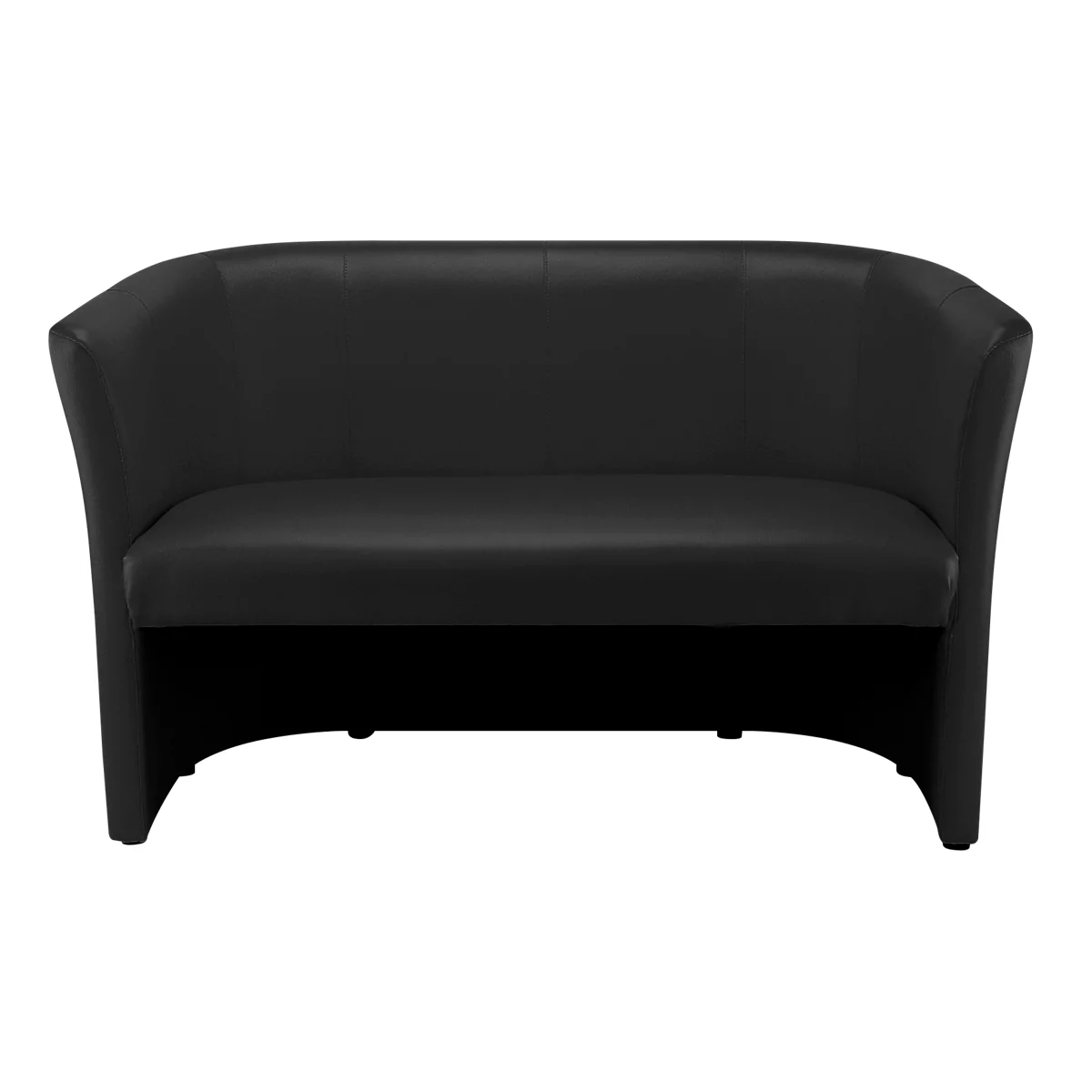 Schwarzes Sofa mit geschwungenen Armlehnen. Sitzfläche und Rückenlehne glatt, Unterbau geschlossen.