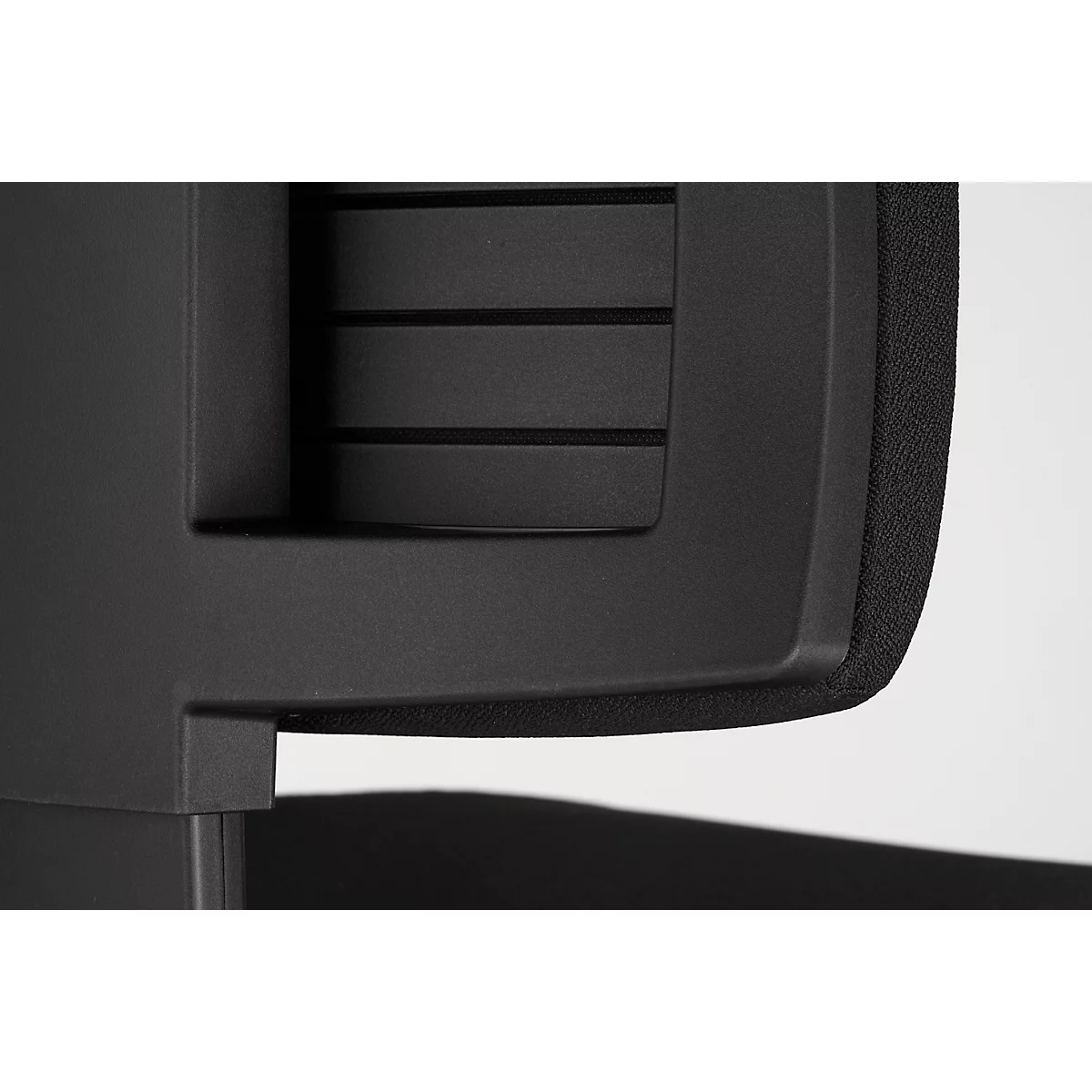 NowyStyl chaise de bureau Navigo, avec accoudoirs, mécanisme synchrone, siège multicouche, noir/argenté