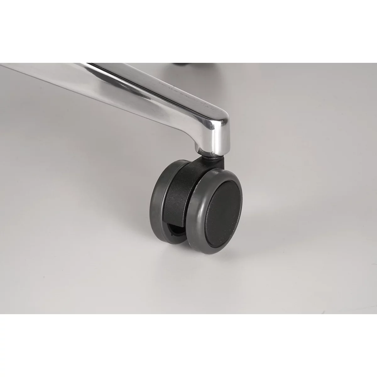 NowyStyl chaise de bureau Navigo, avec accoudoirs, mécanisme synchrone, siège multicouche, noir/argenté