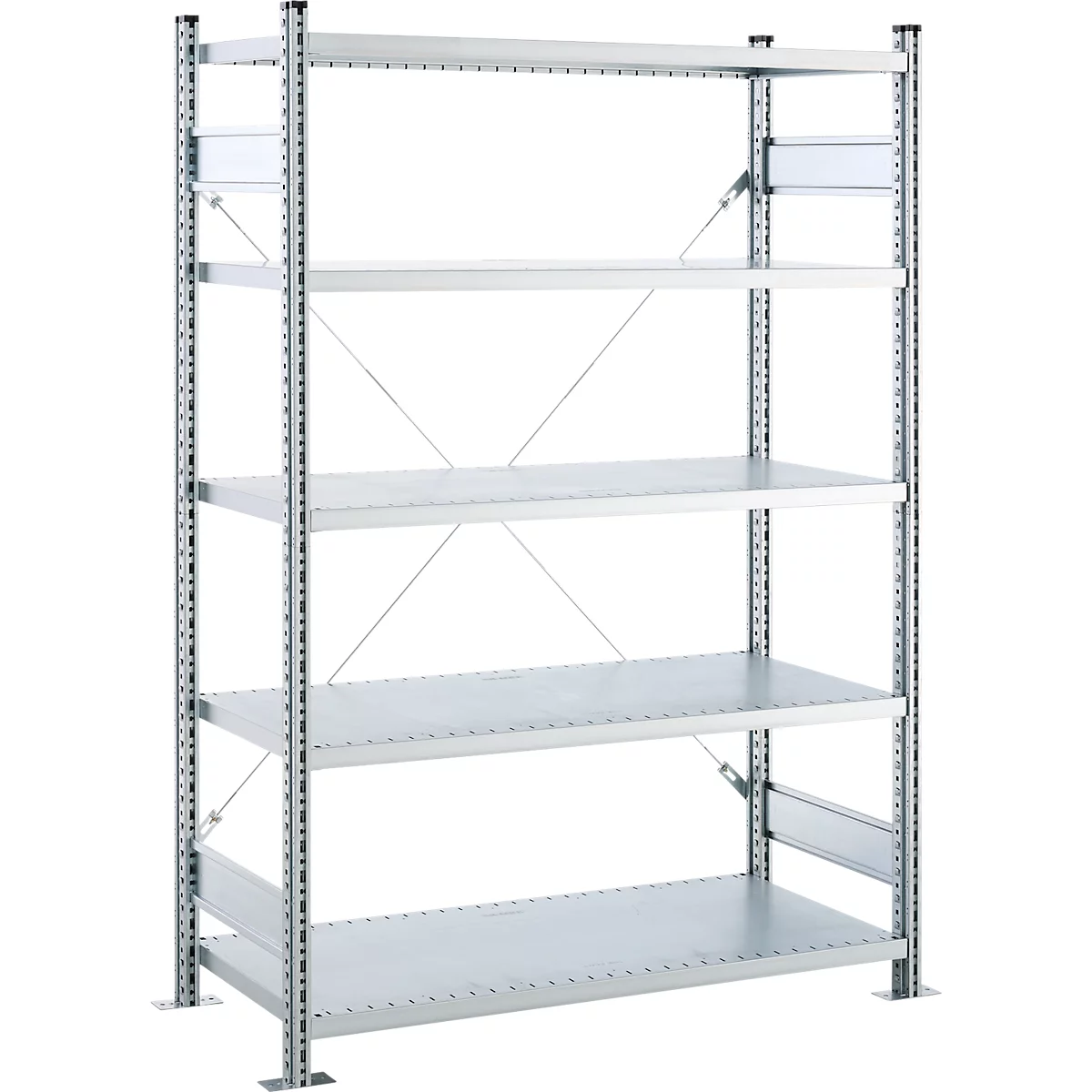 Étagère métallique à cinq niveaux, gris clair sur fond blanc. Des panneaux sont fixés sur les côtés.