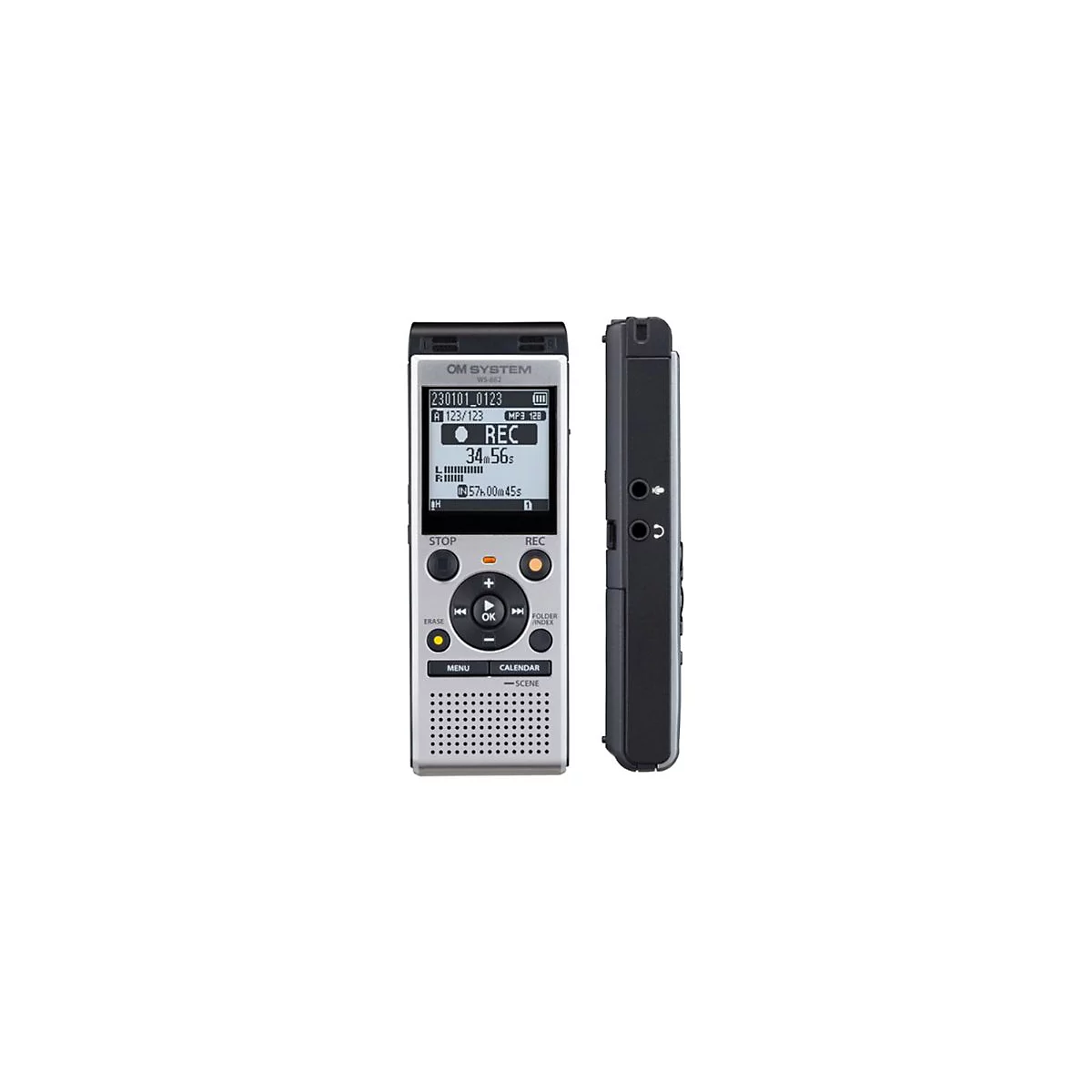 Digitales Diktiergerät OM System WS-882 in Silber mit aktivem Display und Seitenansicht vor weißem Hintergrund.