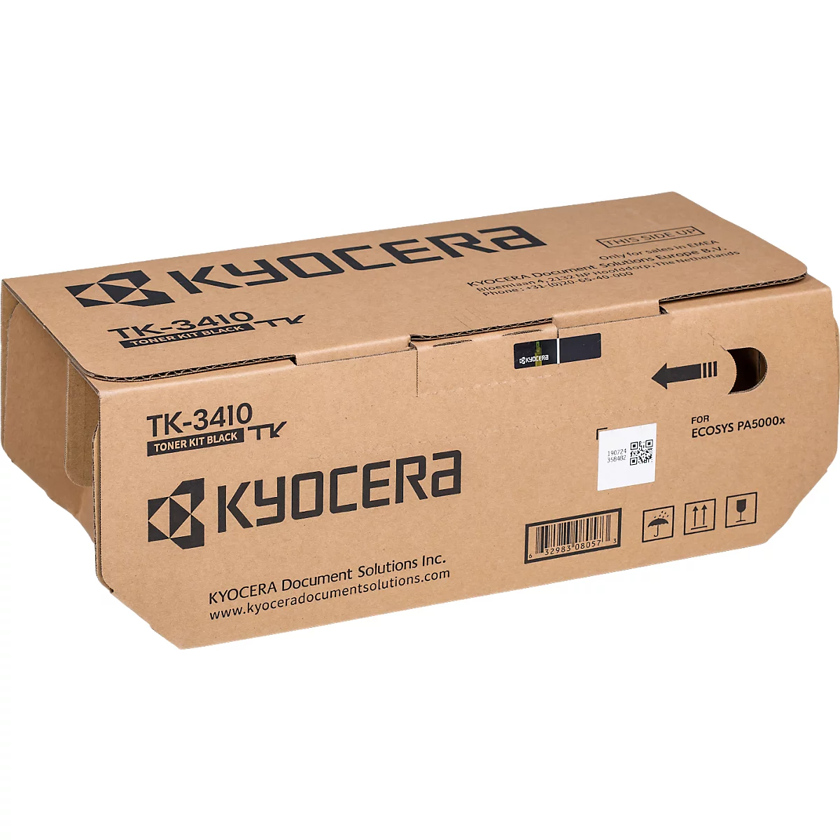 Bruine kartonnen doos met Kyocera-opdruk, met tonerkit zwart TK-3410. Pijl en barcode zijn ook zichtbaar.
