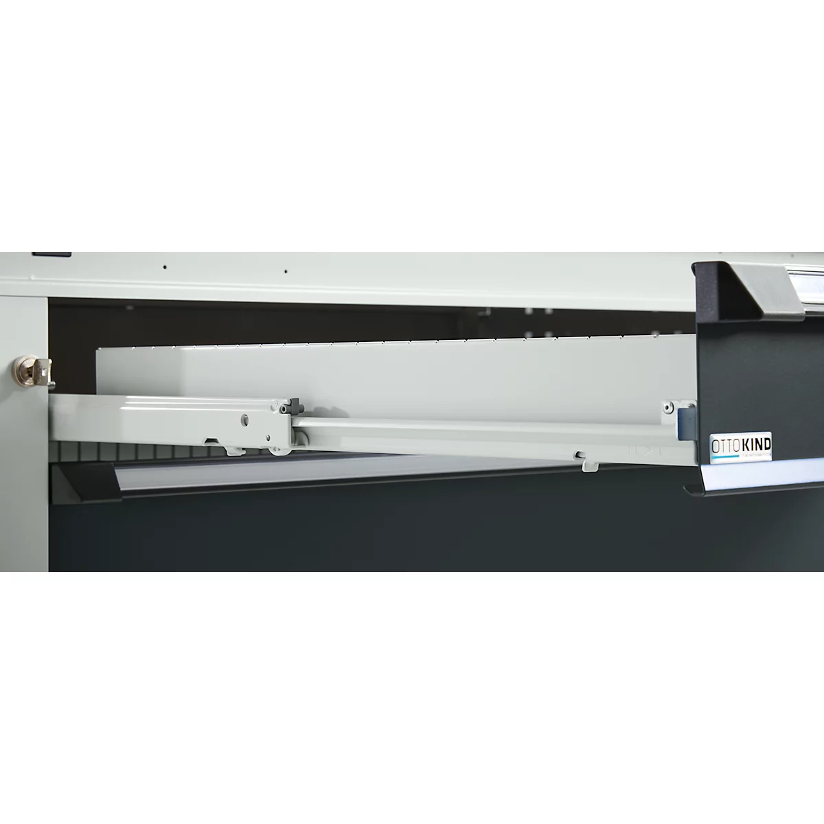 Otto Kind Breitfachwerkbank Typ 405, Buche Multiplexplatte, bis 1.200 kg, B 1524 x T 750 x H 850 mm, Stahl, Zentralverschluss, lichtgrau/anthrazitgrau