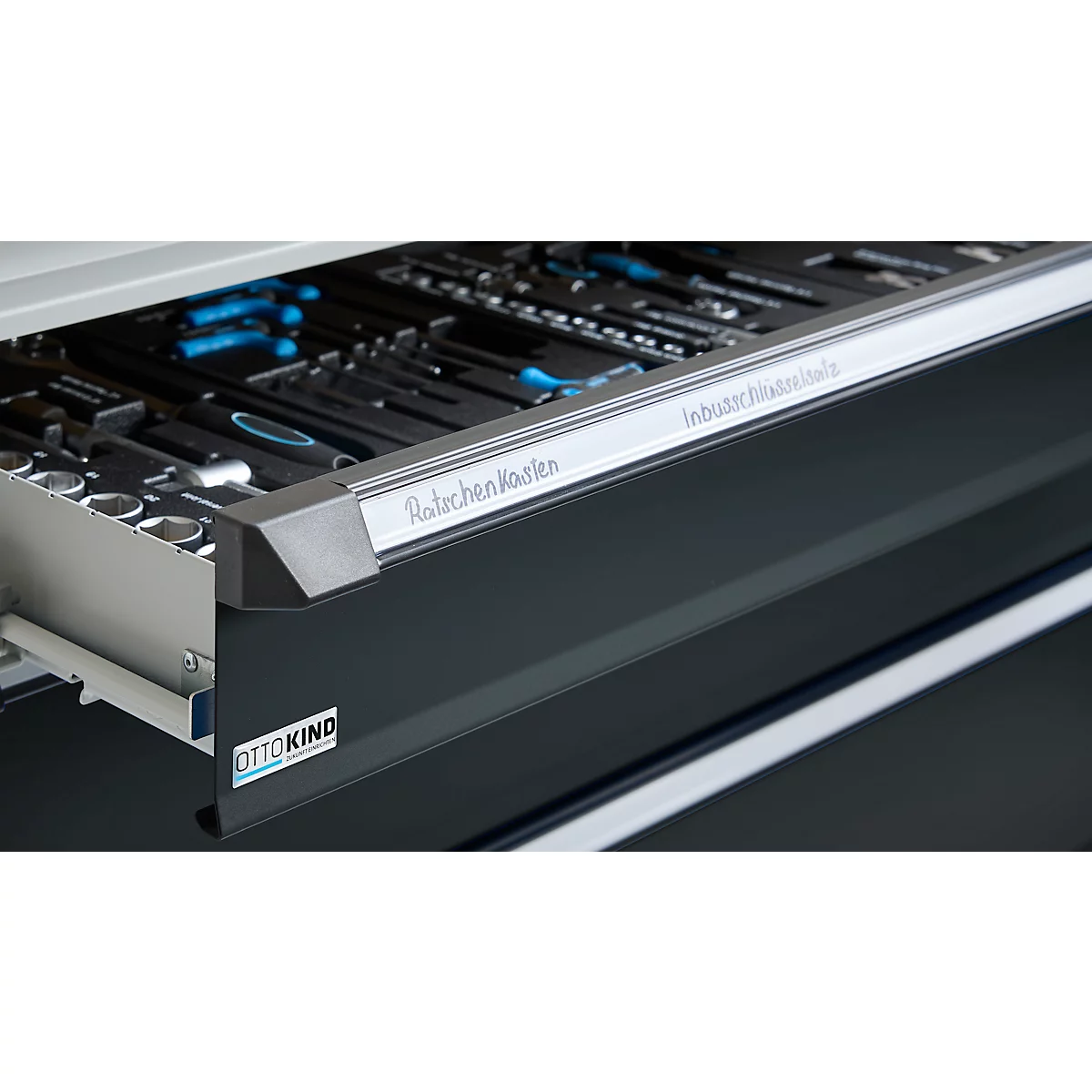Otto Kind Breitfachwerkbank Typ 405, Buche Multiplexplatte, bis 1.200 kg, B 1524 x T 750 x H 850 mm, Stahl, Zentralverschluss, lichtgrau/anthrazitgrau