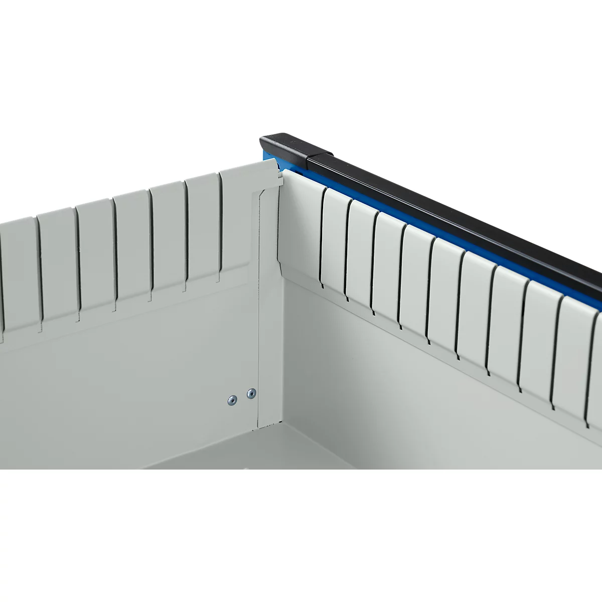 Otto Kind Breitfachwerkbank Typ 405, Buche Multiplexplatte, bis 1.200 kg, B 1524 x T 750 x H 850 mm, Stahl, Zentralverschluss, lichtgrau/enzianblau