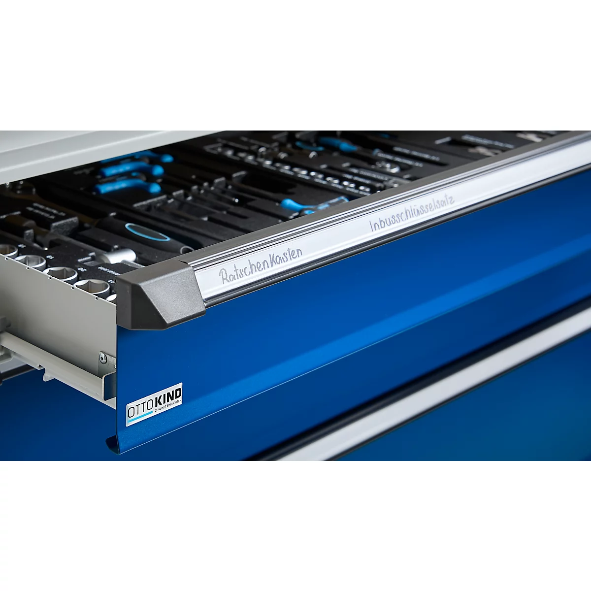 Otto Kind Breitfachwerkbank Typ 405, Buche Multiplexplatte, bis 1.200 kg, B 1524 x T 750 x H 850 mm, Stahl, Zentralverschluss, lichtgrau/enzianblau