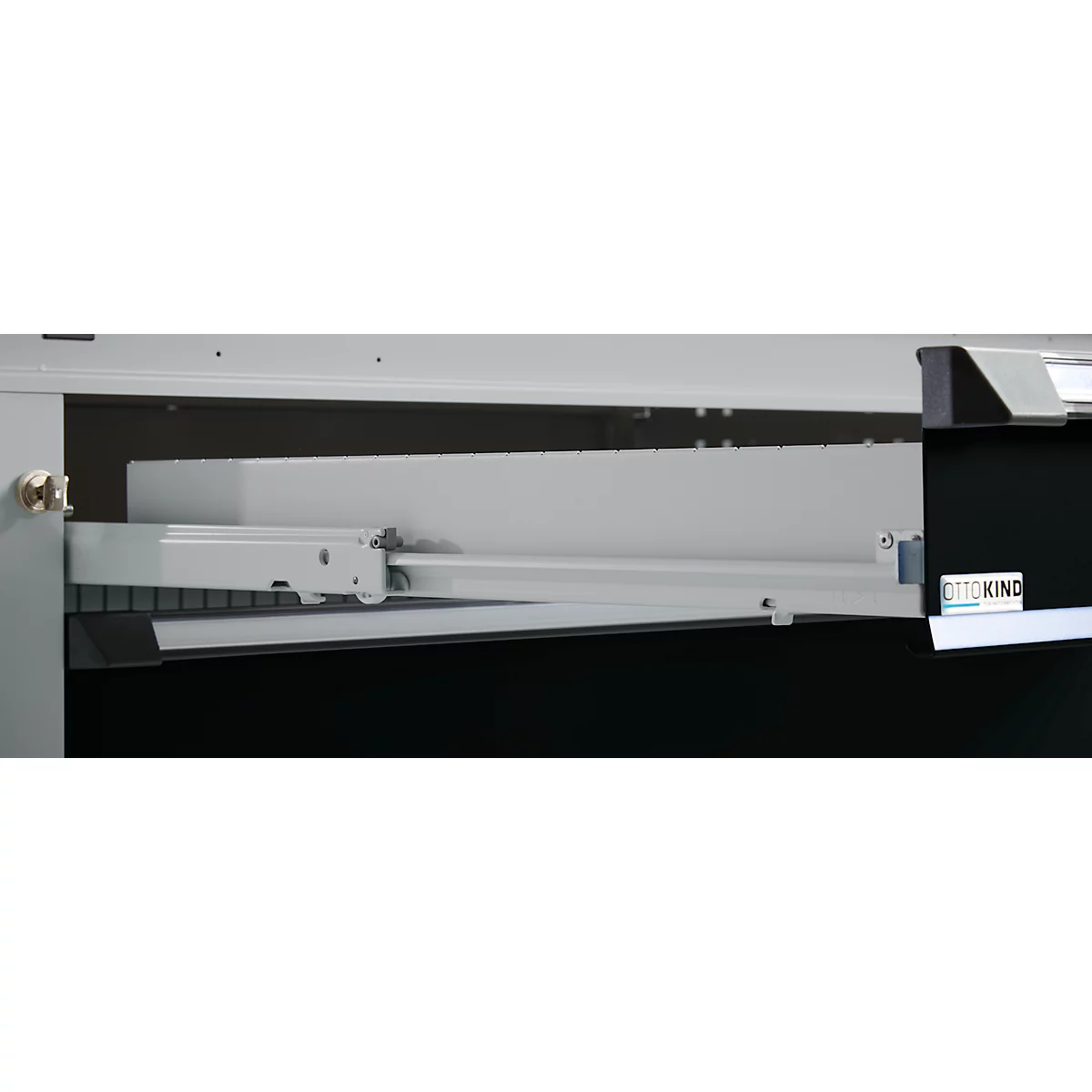 Otto Kind Breitfachwerkbank Typ 405, Buche Multiplexplatte, bis 1.200 kg, B 1524 x T 750 x H 850 mm, Stahl, Zentralverschluss, weißaluminium/tiefschwarz