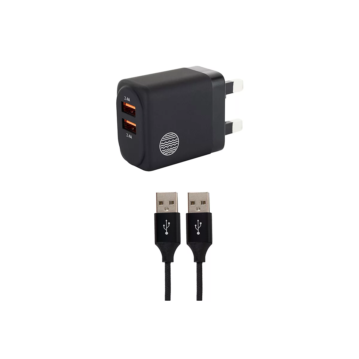 Schwarzes Ladegerät mit zwei USB-Anschlüssen und zwei USB-Ladekabeln vor weißem Hintergrund.