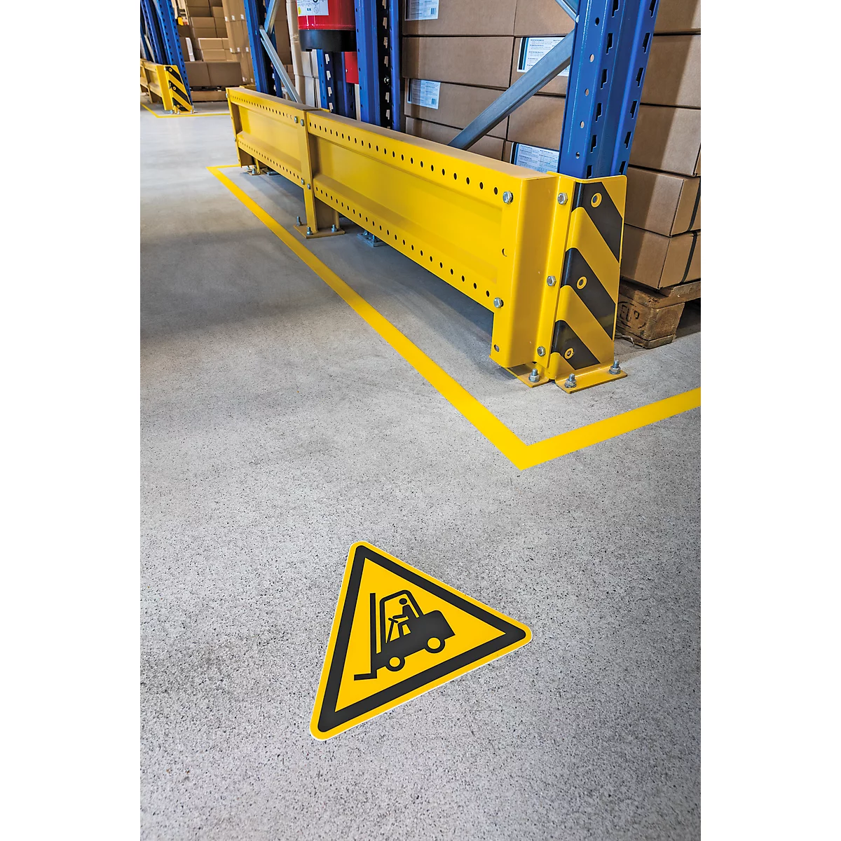 Panneau de signalisation Durable, triangulaire, pour l'intérieur, motif 'Attention aux chariots de manutention', EN ISO 7010, autocollant, noir-jaune, 1 pièce