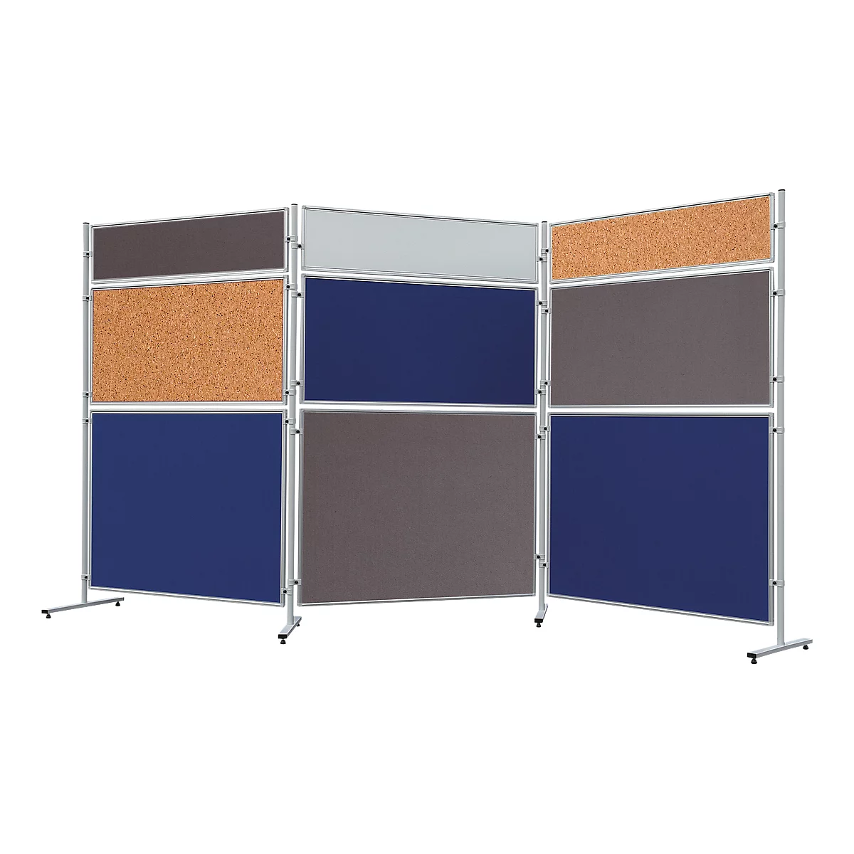 Cloison de séparation en trois parties avec liège, tissu et tableaux de différentes couleurs.