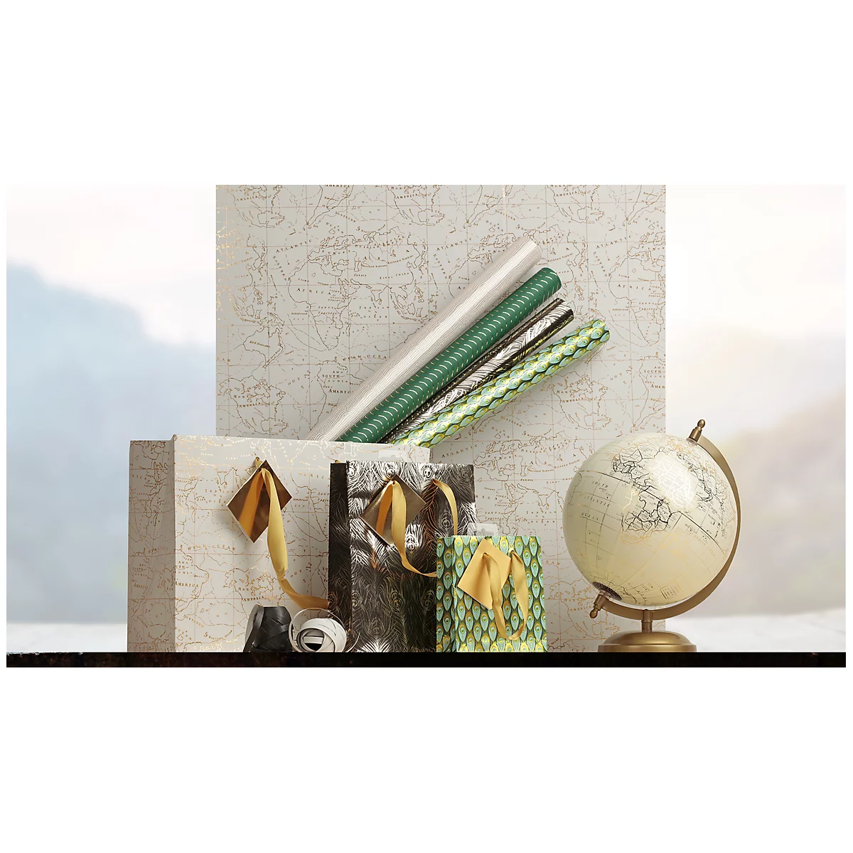 Papier cadeau CLAIREFONTAINE Premium Travel, 30 rouleaux, 200 × 70 cm, 80g/m², enduit de PP
