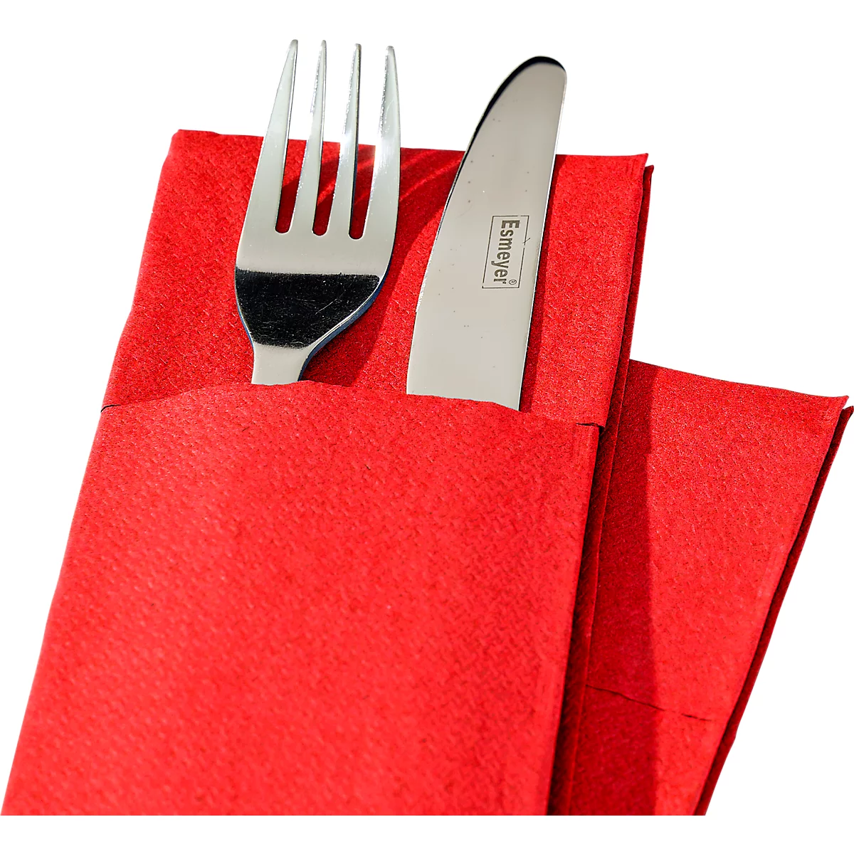 Gabel und Messer in roter Serviette, Marke 'Esmeyer'.