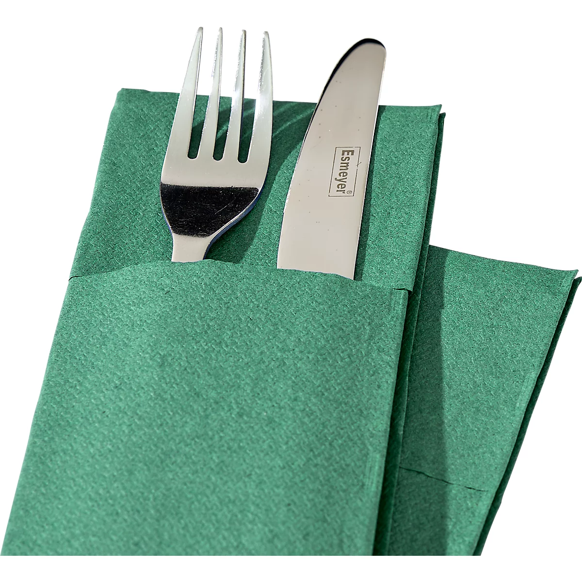 Fourchette et couteau dans une poche en papier verte. Couteau avec lettrage 'Esmeyer'.