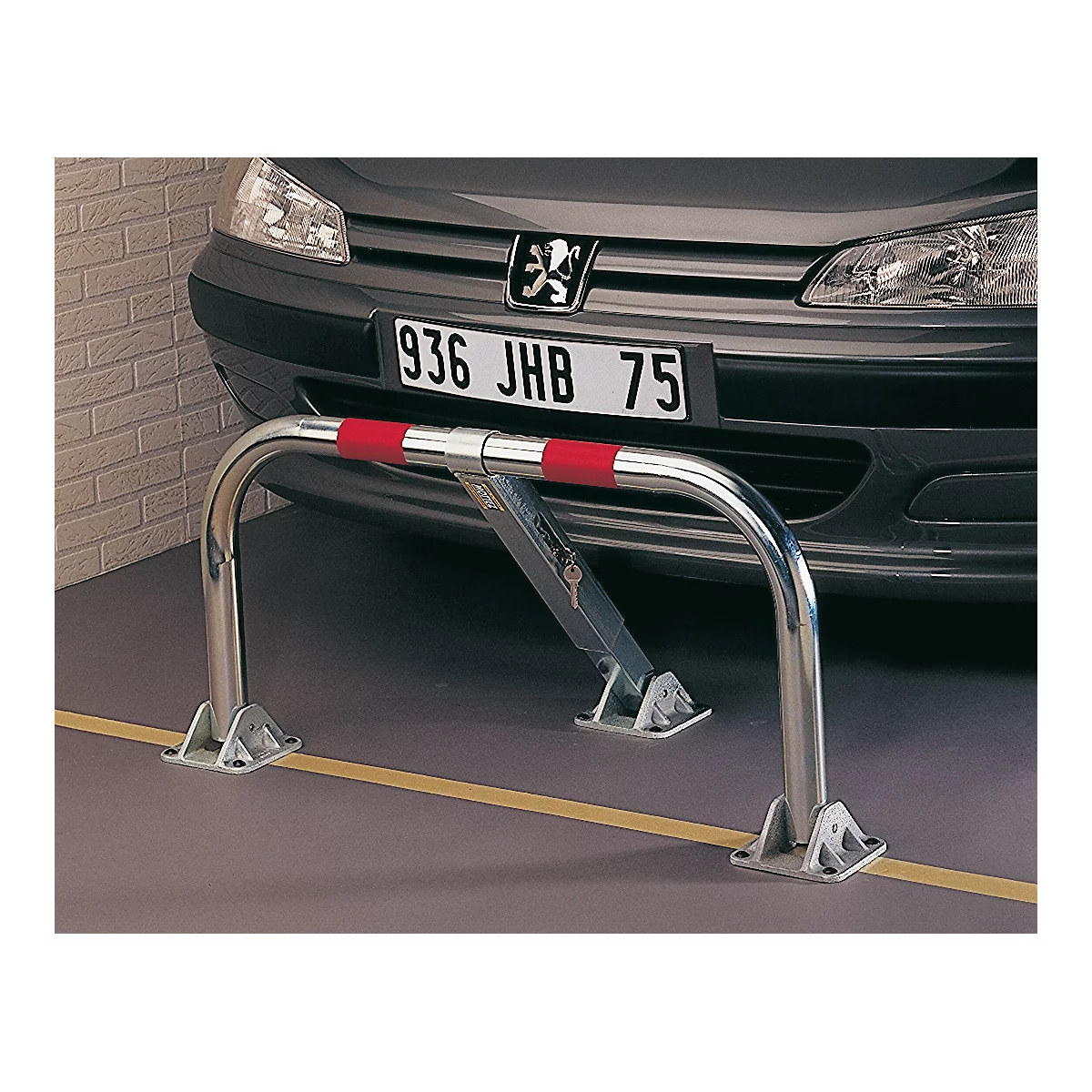 Parkeerhek Mottez B307C, opklapbaar, afsluitbaar, automatische vergrendeling, met 2 rode markeerlinten, vloerbevestiging, stalen buis, zilverrood
