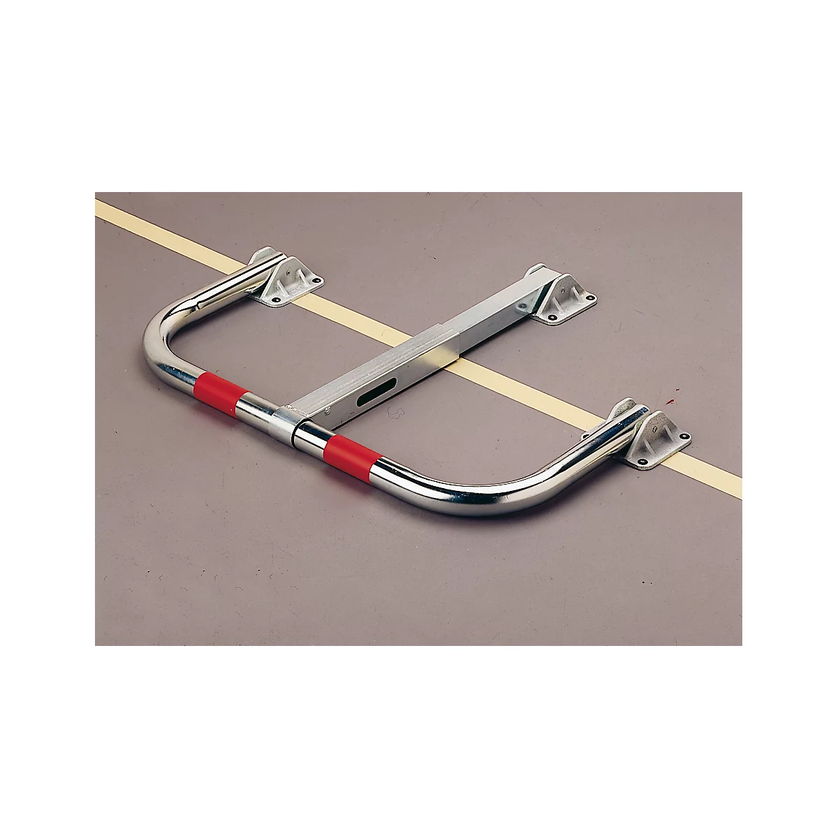 Parksperre Mottez B307C, klappbar, abschließbar, automatische Verriegelung, mit 2 roten Markierungsbändern, Bodenmontage, Stahrohr, silber-rot