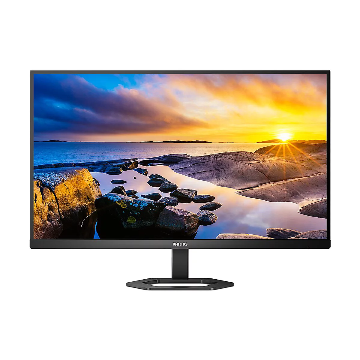 Ein Monitor mit einem schwarz glÃ¤nzenden Rahmen, der ein idyllisches Naturpanorama zeigt. Schwarzer StandfuÃŸ mit Markenlogo.